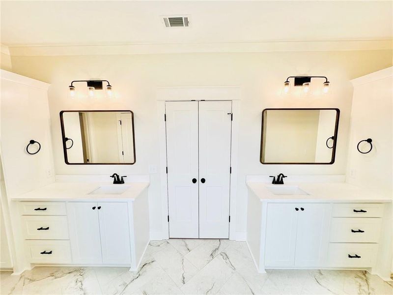 Furnished interior view inside a new home in , Cartersville (Image 15).