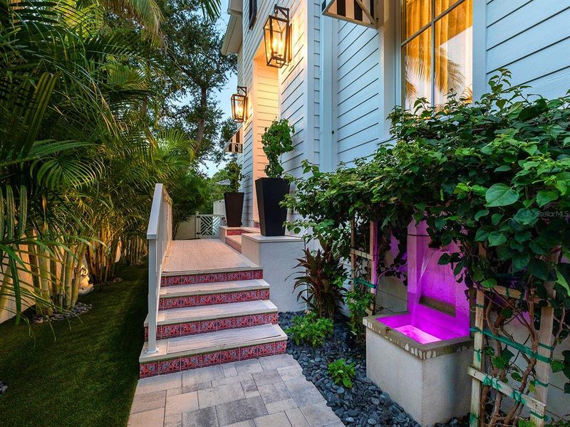 Exterior details and patio area of a home in , Sarasota (Image 4).