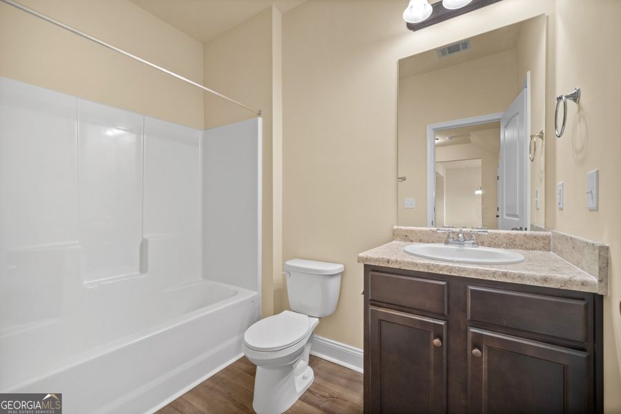 Furnished interior view inside a new home in Fox Crossing, Griffin (Image 6). Furnished interior view inside a new home in Fox Crossing, Griffin (Image 6).