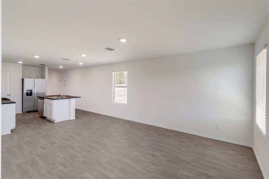Spacious, unfurnished interior of a new home in Prairie Lakes, Buda (Image 12).
