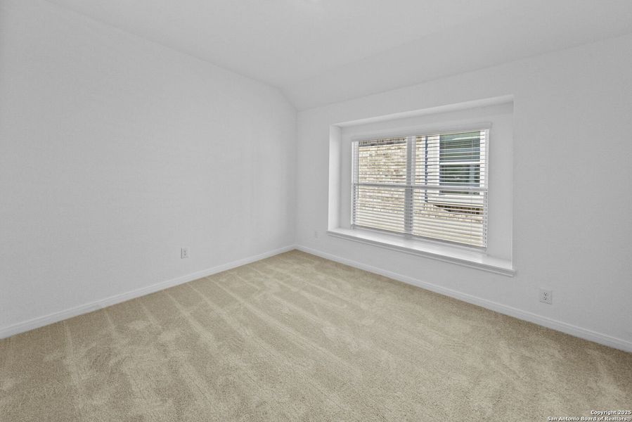 Spacious, unfurnished interior of a new home in Gatehouse: Brookstone II Collection, New Braunfels (Image 20). Spacious, unfurnished interior of a new home in Gatehouse: Brookstone II Collection, New Braunfels (Image 20).