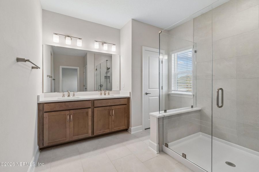 Furnished interior view inside a new home in Granville at eTown 38', Jacksonville (Image 13).