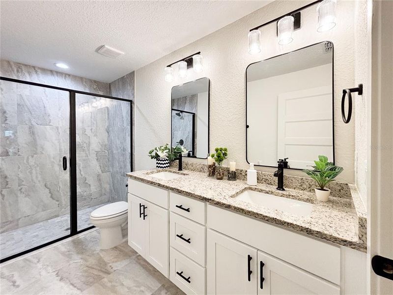 Furnished interior view inside a new home in , Dunnellon (Image 15).