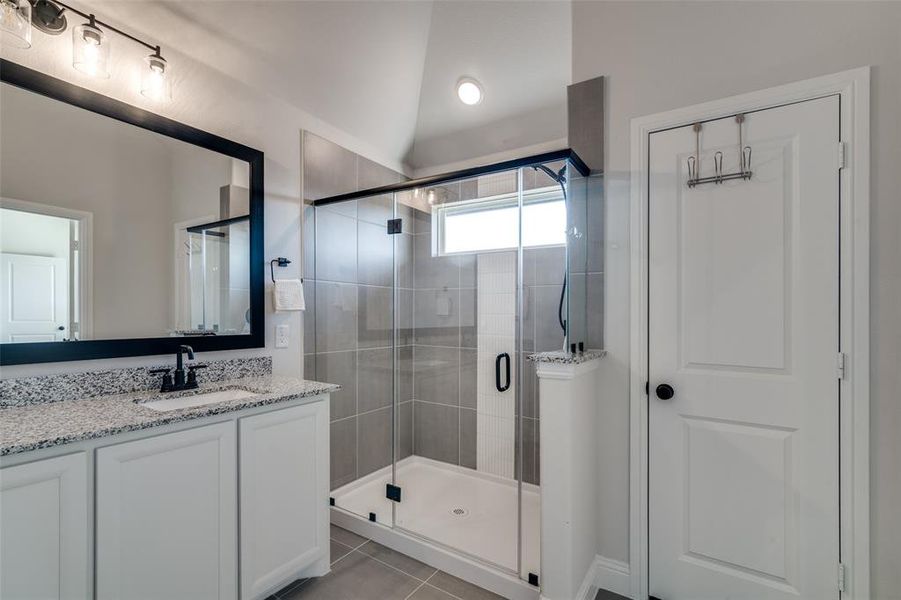 Furnished interior view inside a new home in , Crandall (Image 15).