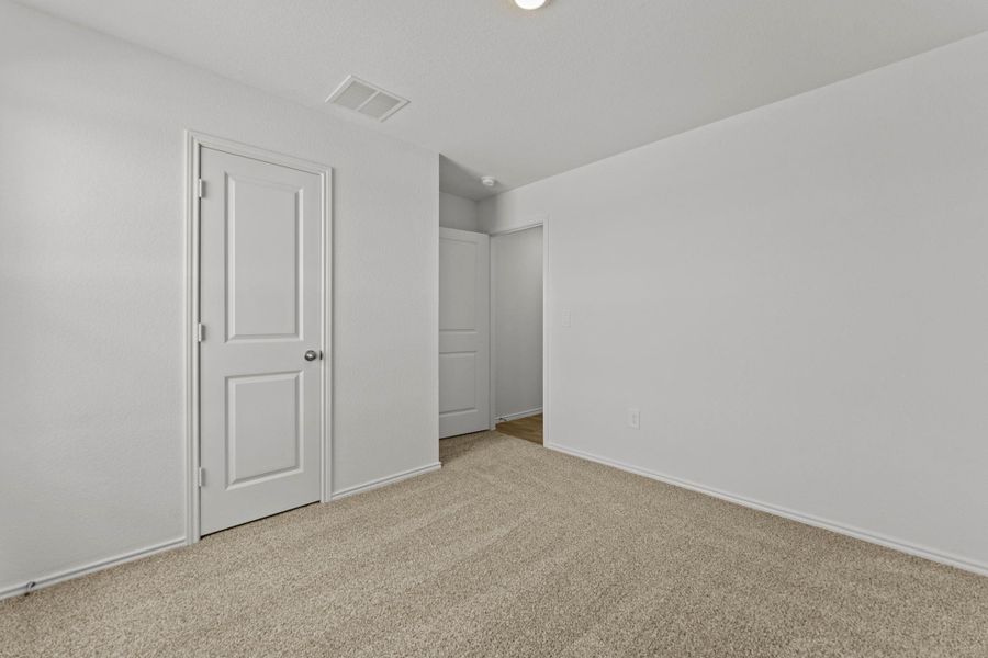 Spacious, unfurnished interior of a new home in Talavera, Kyle (Image 12). Spacious, unfurnished interior of a new home in Talavera, Kyle (Image 12).