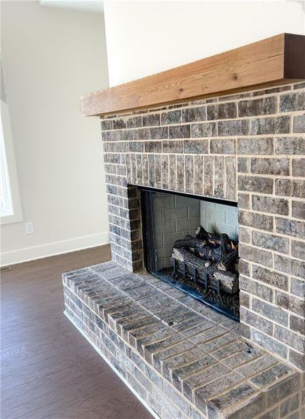 Close-up of interior finishes inside a home in , Cartersville (Image 9).