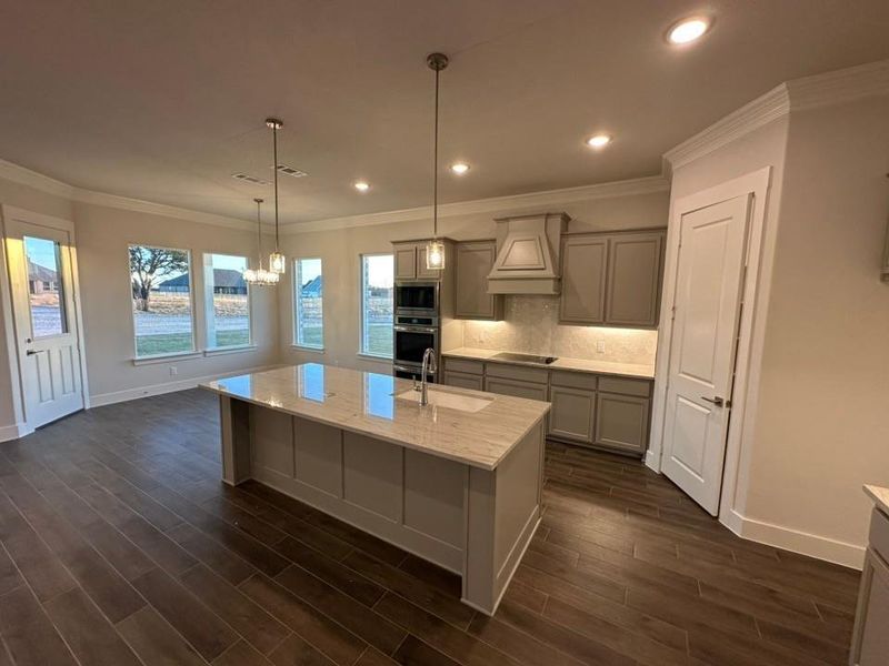 Furnished interior view inside a new home in Eagle Ridge Estates, Weatherford (Image 8).