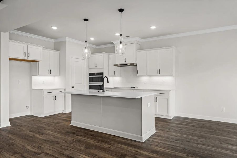 Dahlia B Kitchen