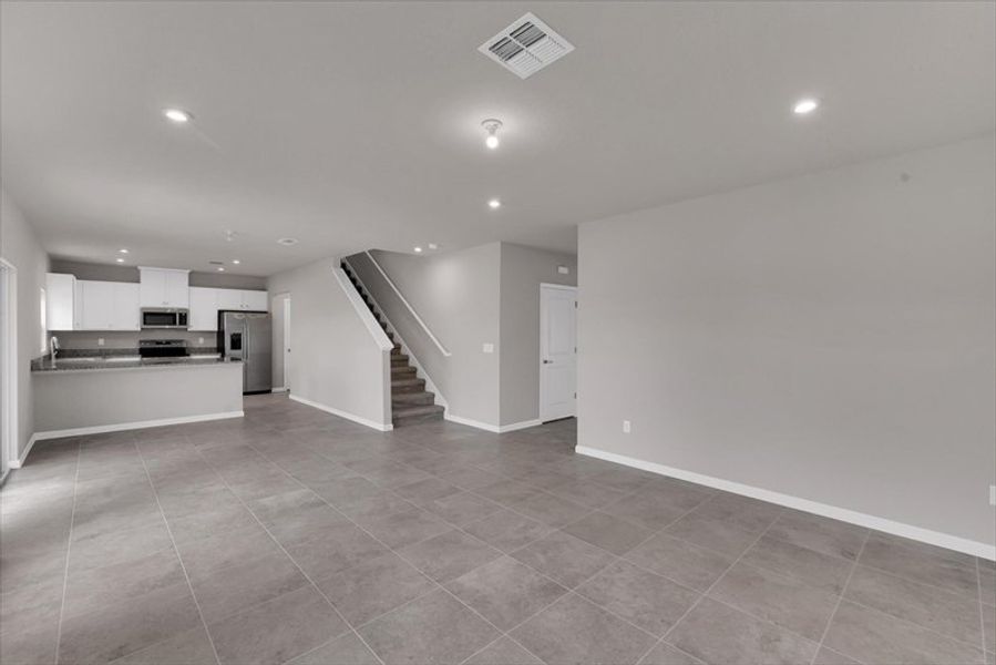 Spacious, unfurnished interior of a new home in Terra Lago, Indiantown (Image 7). Spacious, unfurnished interior of a new home in Terra Lago, Indiantown (Image 7).