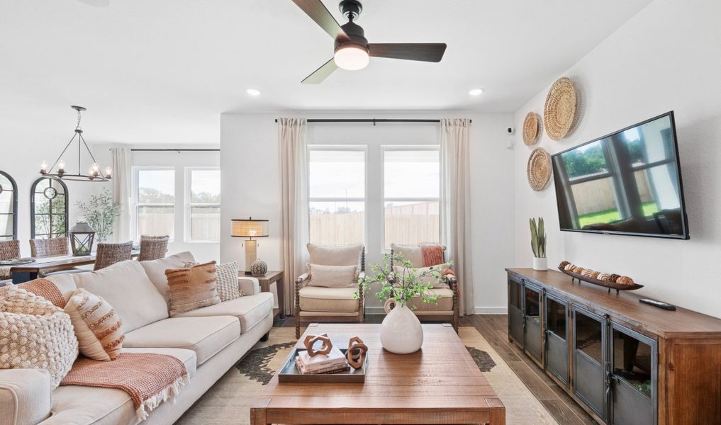 Great room with ceiling fan