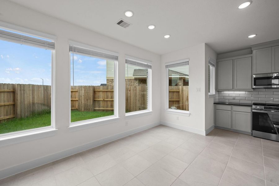 Image 34 of a home in .