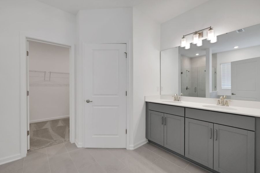 5br New Home in Orange Park, FL.  - Slide 18