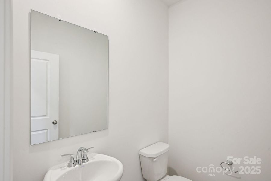 Furnished interior view inside a new home in Oxford Station, Salisbury (Image 5).