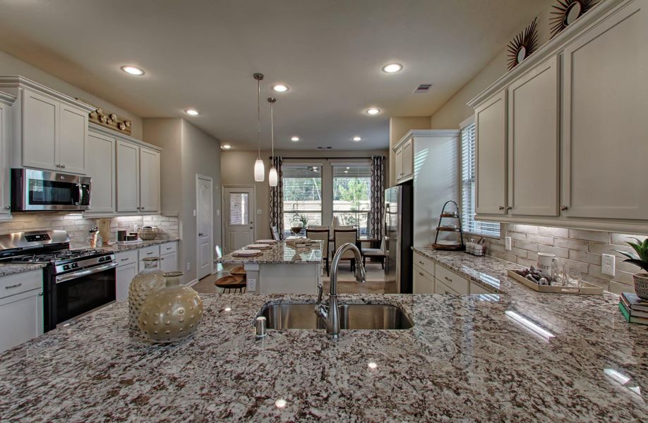 Furnished interior view inside a new home in Beacon Point, Texas City (Image 33). Furnished interior view inside a new home in Beacon Point, Texas City (Image 33).