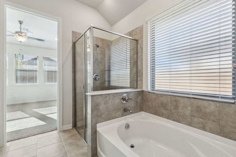 Representative furnished interior of a home built from the Tucson by Chesmar Homes in Avondale, Fate (Image 6).
