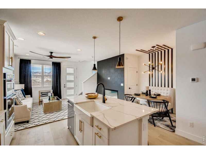 Furnished interior view inside a new home in Mountain Brook, Longmont (Image 9).