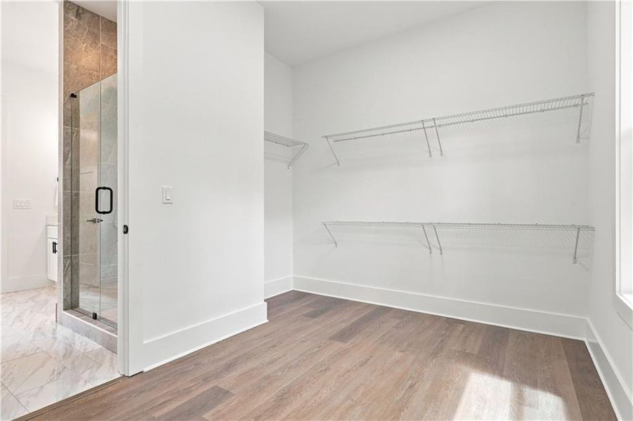 Spacious, unfurnished interior of a new home in , Fairburn (Image 25).