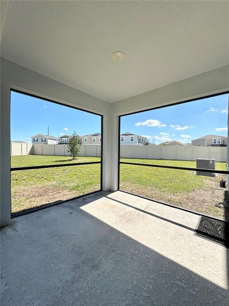 Exterior details and patio area of a home in Marion Creek, Haines City (Image 19).