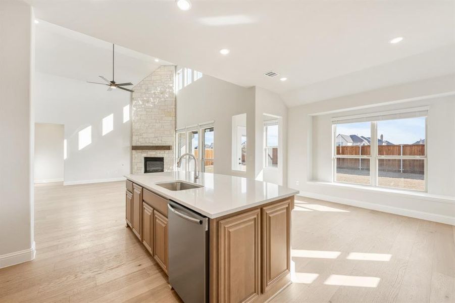 Furnished interior view inside a new home in Liberty, Melissa (Image 7).