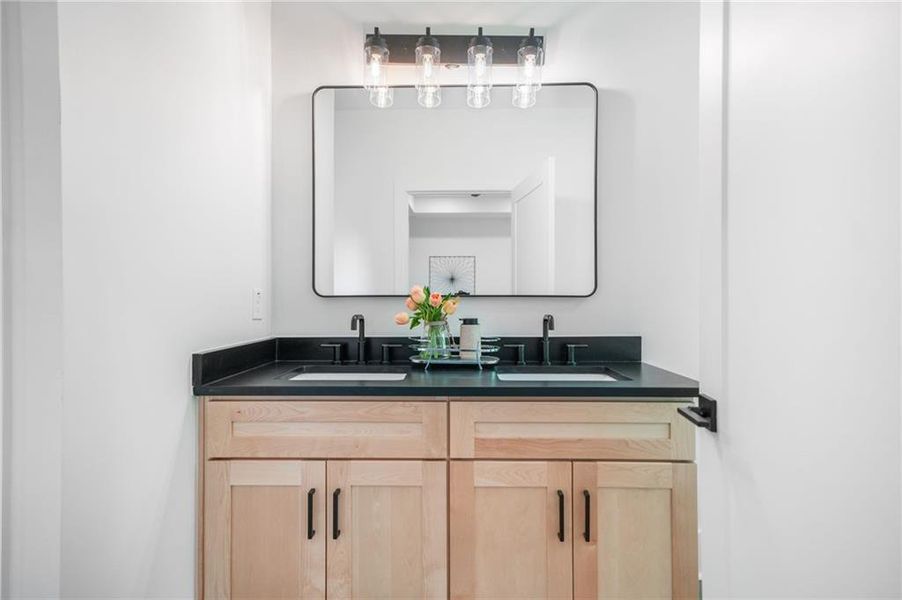 Image 43 of a home in .