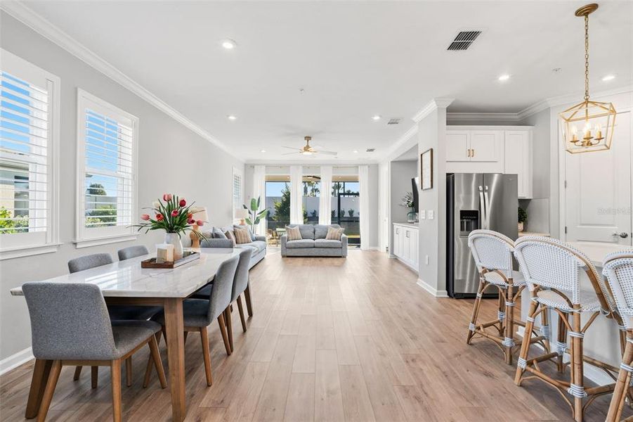 Furnished interior view inside a new home in , Venice (Image 7).