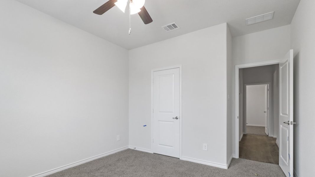 Spacious, unfurnished interior of a new home in Madera, Royse City (Image 19).