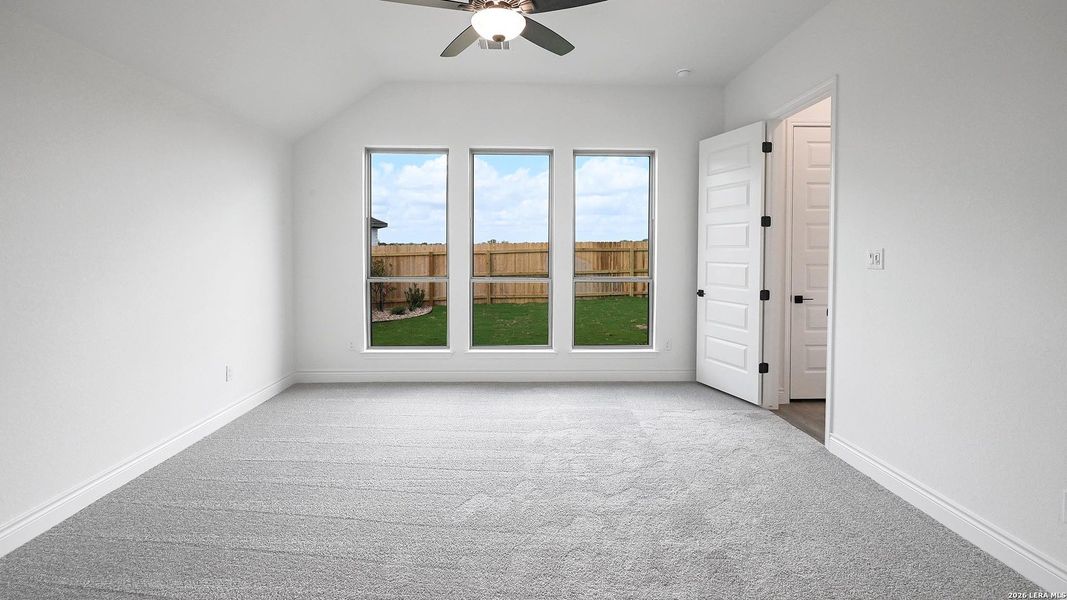 Spacious, unfurnished interior of a new home in Legacy at Lake Dunlap, New Braunfels (Image 24).