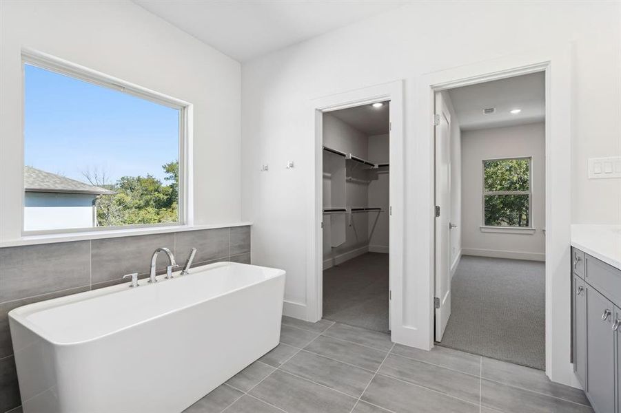 Soaking tub.