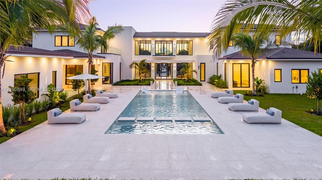 Exterior details and patio area of a home in , Palmetto Bay (Image 26).