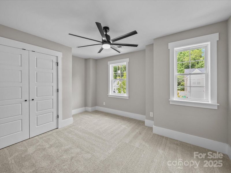 Spacious, unfurnished interior of a new home in , Charlotte (Image 19).