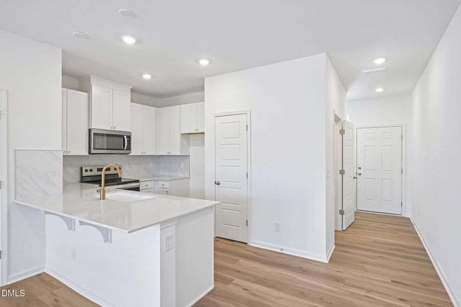 14-web-or-mls-Oakdale Dr-S2204-014 14-web-or-mls-Oakdale Dr-S2204-014