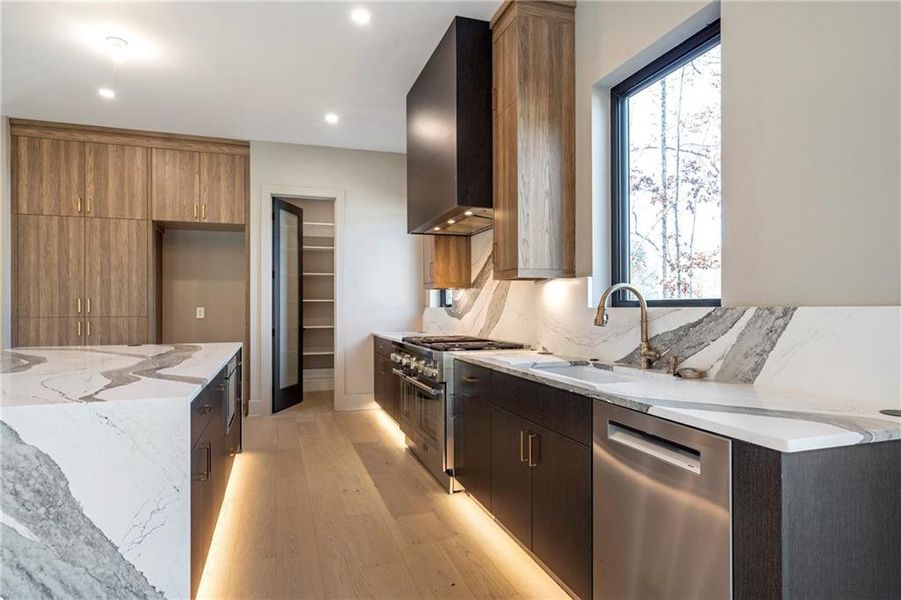 Furnished interior view inside a new home in Aster, Roswell (Image 14). Furnished interior view inside a new home in Aster, Roswell (Image 14).