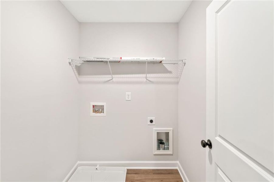 Spacious, unfurnished interior of a new home in Wilkins Walk, Mableton (Image 28). Spacious, unfurnished interior of a new home in Wilkins Walk, Mableton (Image 28).