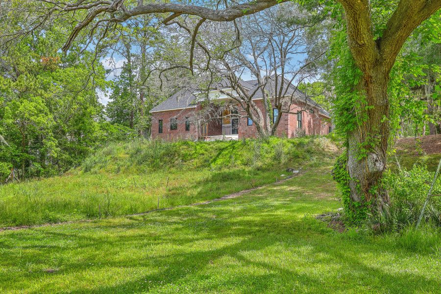 Image 40 of a home in . Image 40 of a home in .