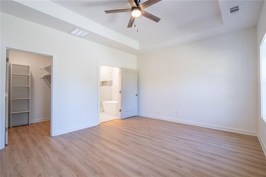 Spacious, unfurnished interior of a new home in , Cedartown (Image 18).