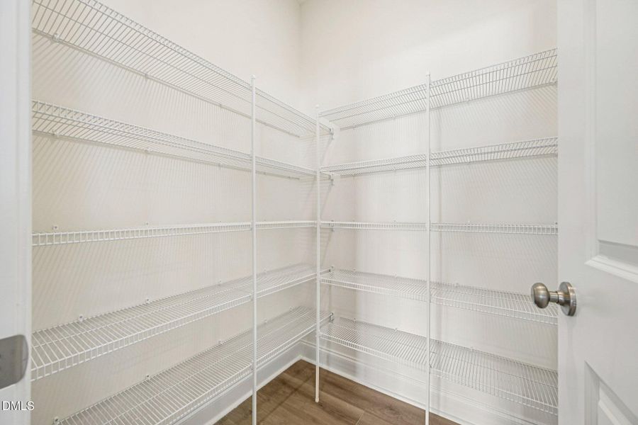 21-web-or-mls-Channel Drop Lp-S3001-021