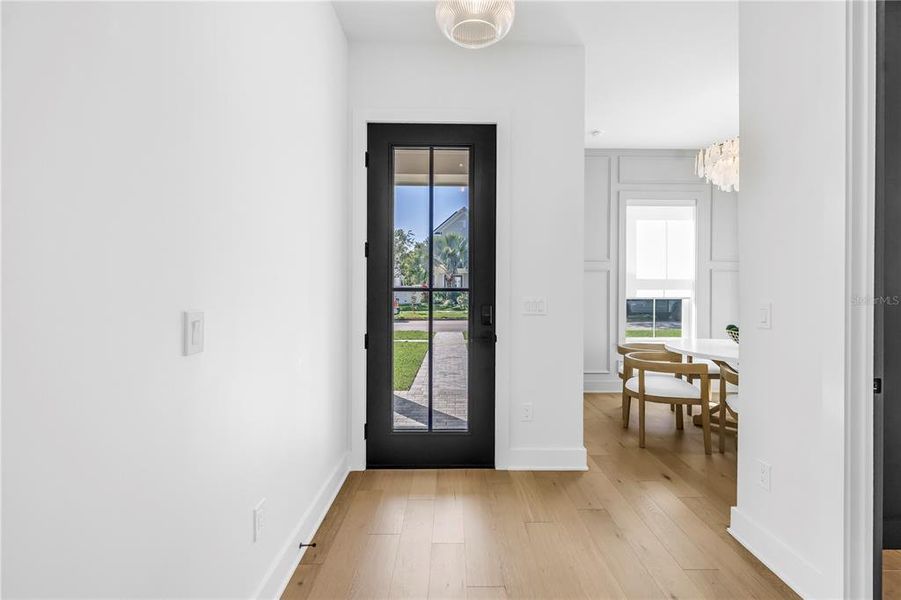 Spacious, unfurnished interior of a new home in , St. Petersburg (Image 22).