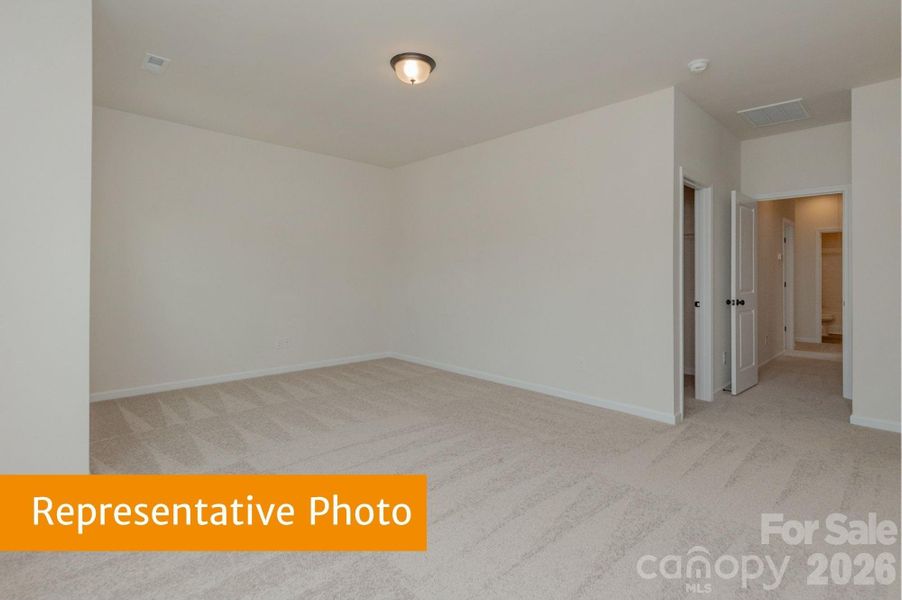 Spacious, unfurnished interior of a new home in Catawba Trace, Catawba (Image 13).