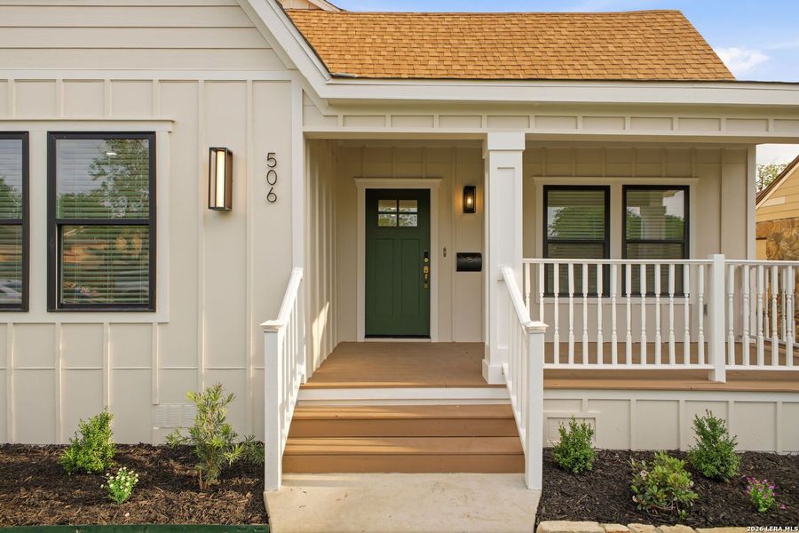 Exterior details and patio area of a home in , San Antonio (Image 37).