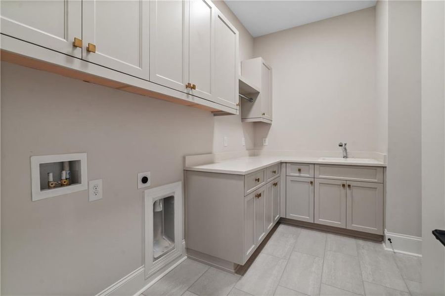 Furnished interior view inside a new home in Waterside Single Family, Peachtree Corners (Image 6).