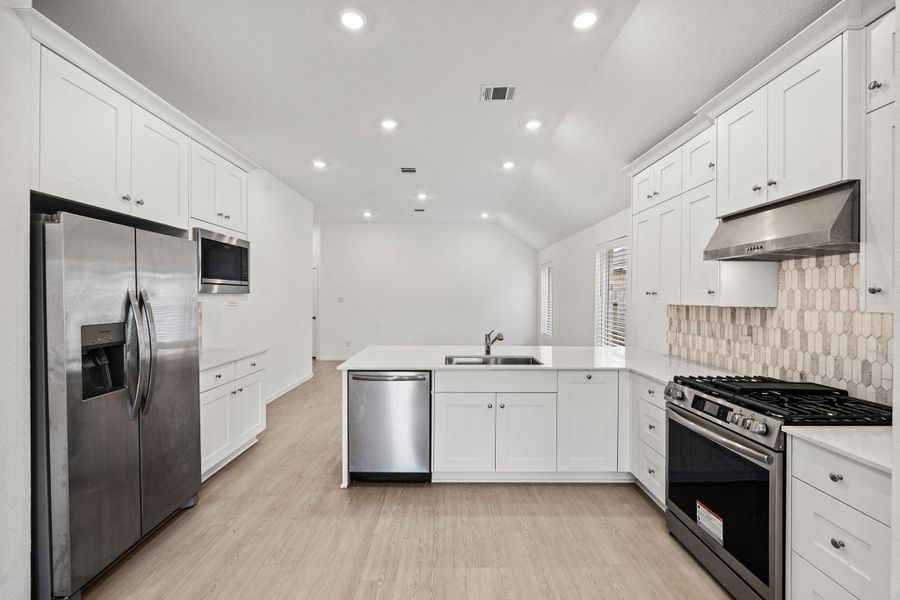 Furnished interior view inside a new home in Sunterra, Katy (Image 10). Furnished interior view inside a new home in Sunterra, Katy (Image 10).