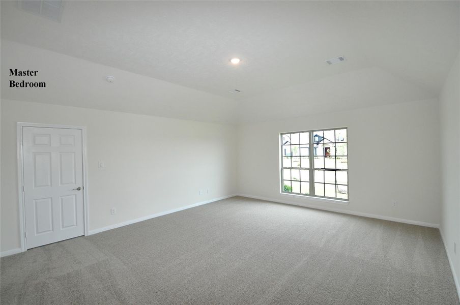 Spacious, unfurnished interior of a new home in , League City (Image 19). Spacious, unfurnished interior of a new home in , League City (Image 19).
