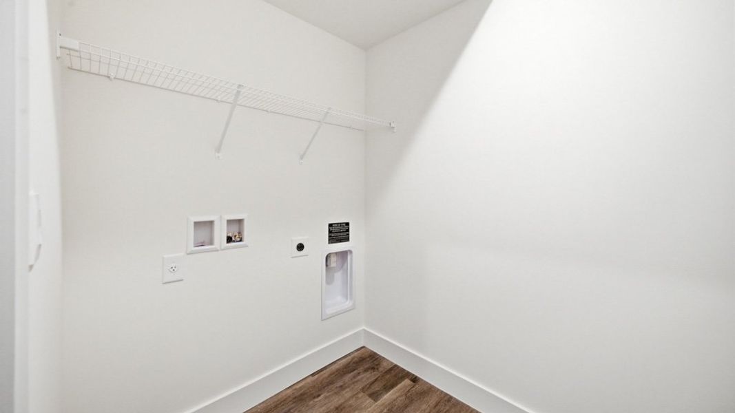 Spacious, unfurnished interior of a new home in Keebler Meadows, Johnson City (Image 17).