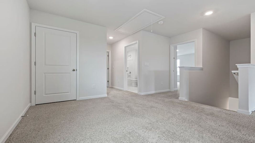 Spacious, unfurnished interior of a new home in Harrier Point, Woodruff (Image 17). Spacious, unfurnished interior of a new home in Harrier Point, Woodruff (Image 17).