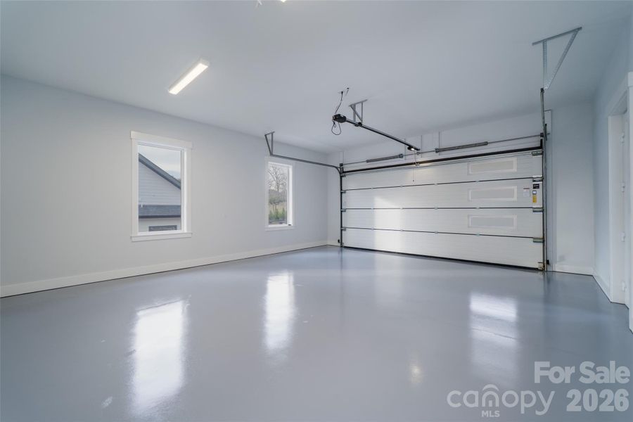 Spacious, unfurnished interior of a new home in , Arden (Image 23).