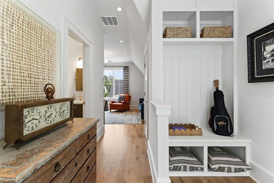 Furnished interior view inside a new home in , Roswell (Image 82).