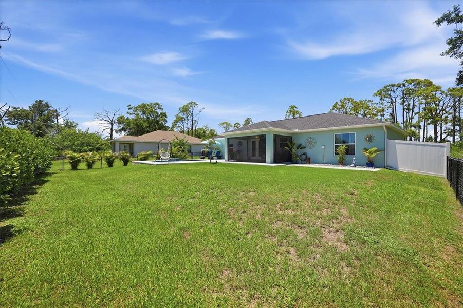 Exterior details and patio area of a home in , Port Charlotte (Image 21).