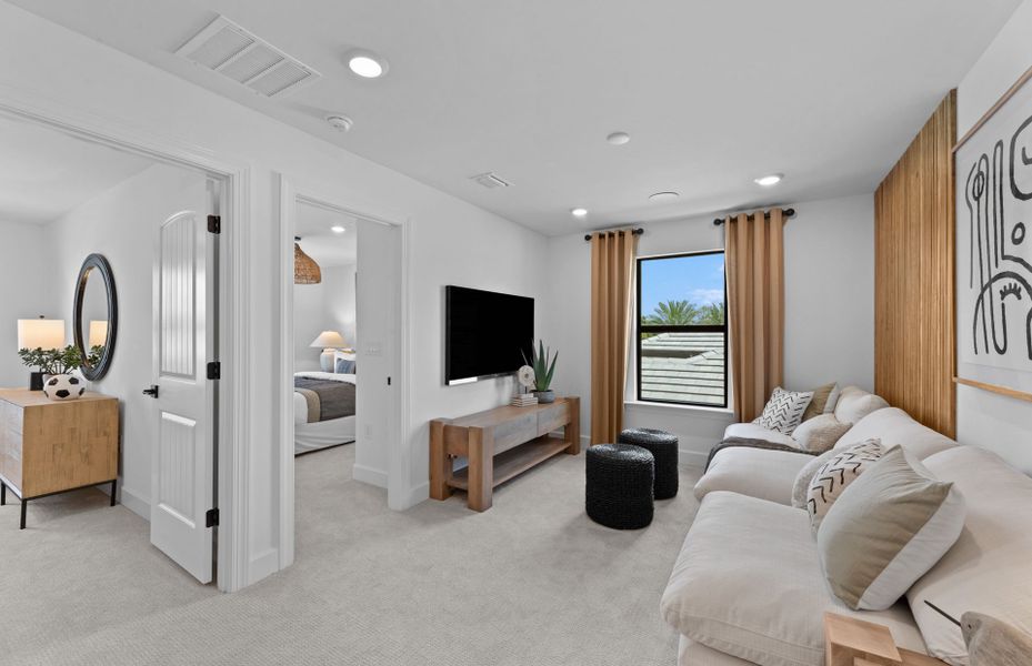 Loft space, great space for a family movie night