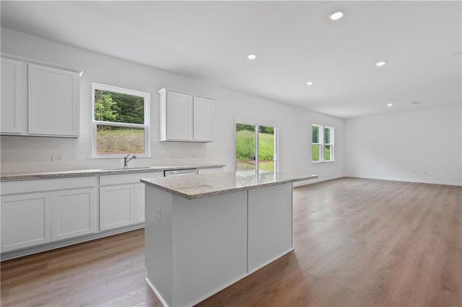 Furnished interior view inside a new home in Avery Ridge, Gainesville (Image 4).