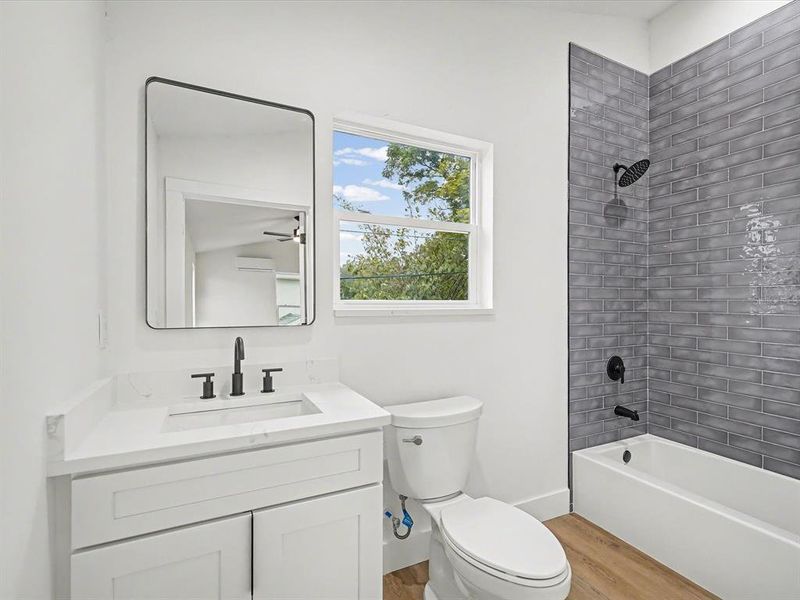 Furnished interior view inside a new home in , St. Petersburg (Image 44).